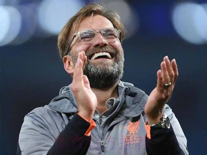 安帅:和克洛普关系很好 上次他送了我礼物电子烟 安帅:和克洛普关系很好 上次他送了我礼物电子烟